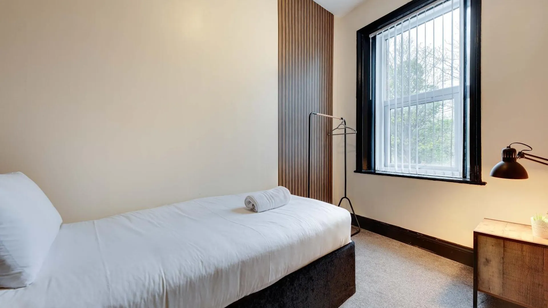 Newcastle City Apartments 5