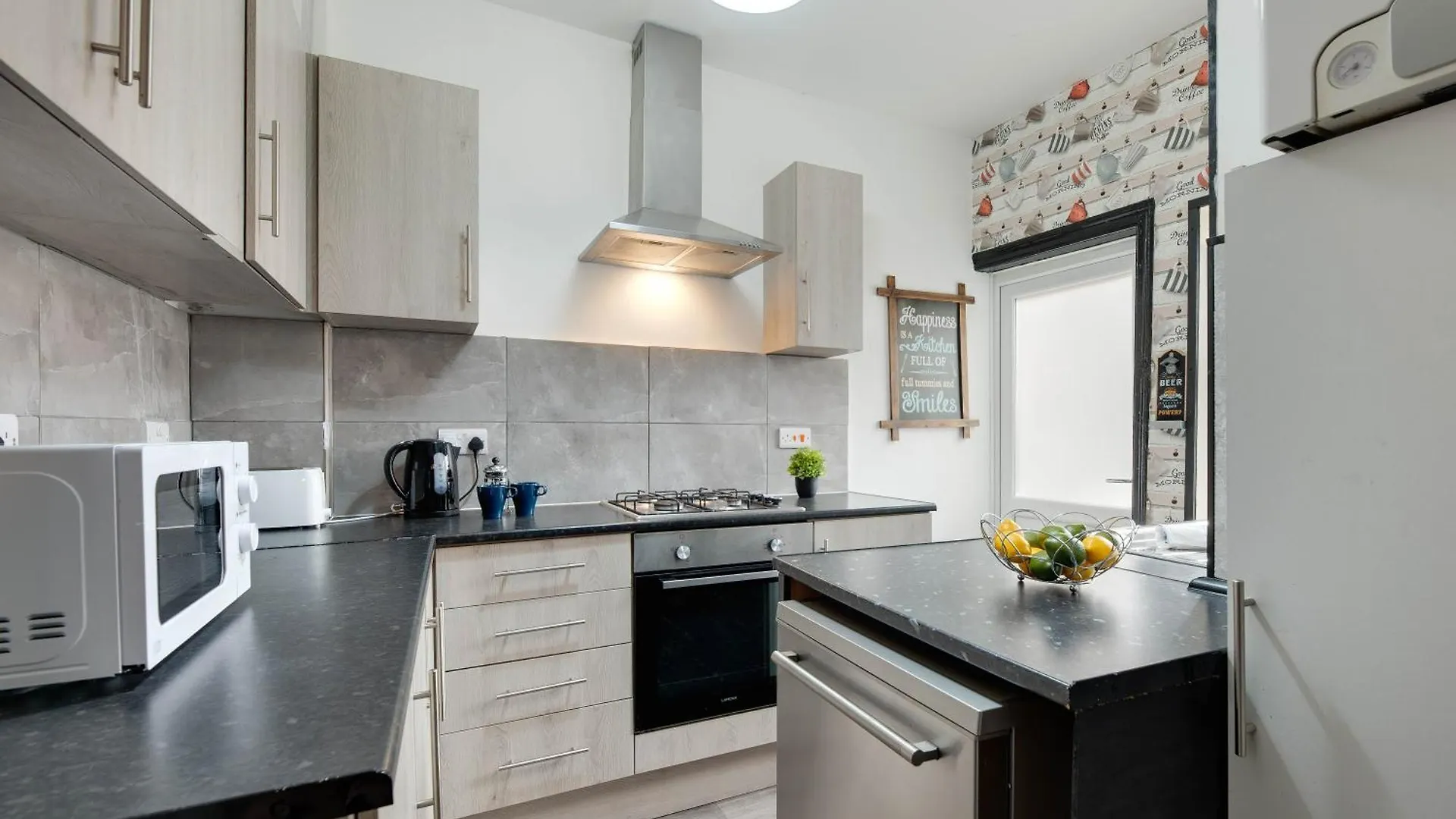 Newcastle City Apartments 5