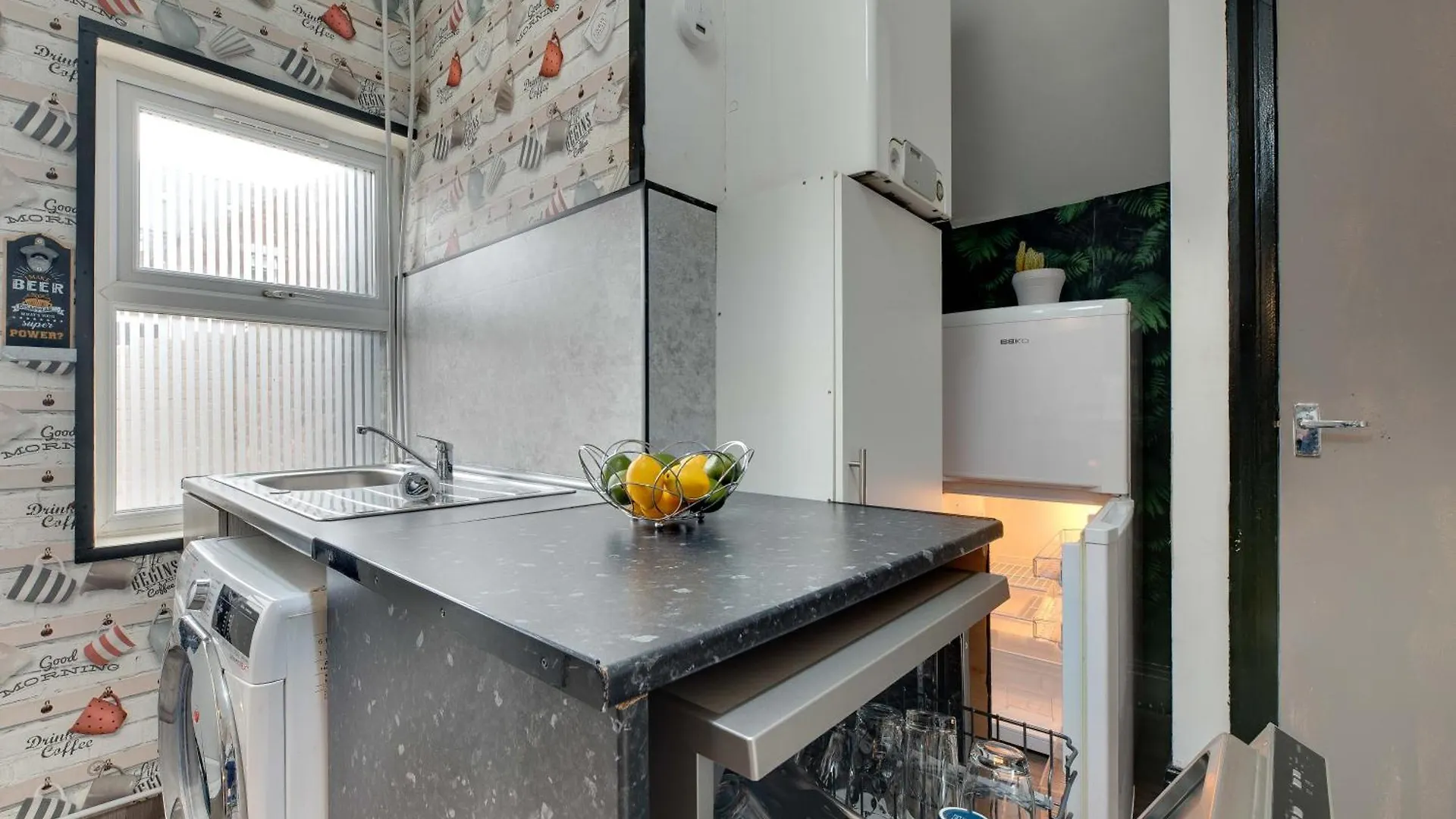 Newcastle City Apartments 5